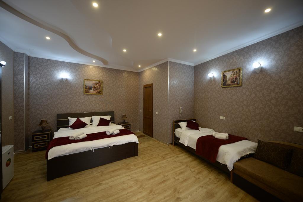 Begi Hotel تبليسي الغرفة الصورة