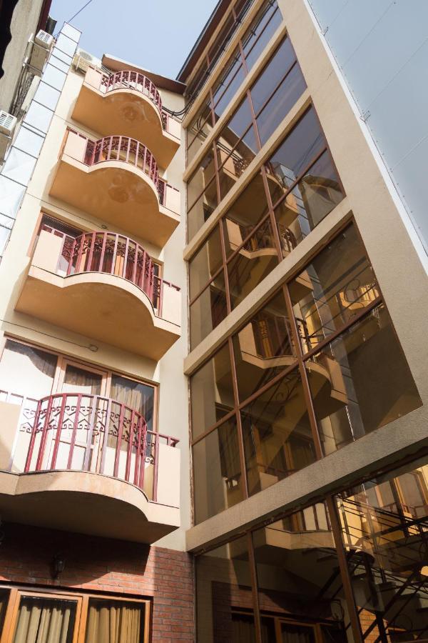 Begi Hotel تبليسي المظهر الخارجي الصورة